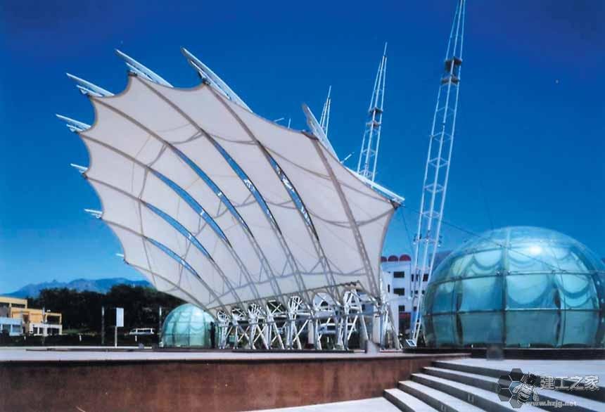 米泉车棚膜结构网架